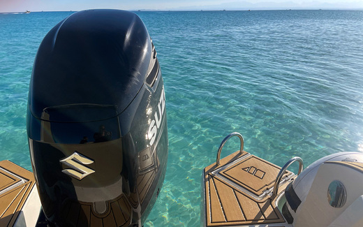 Speedboat Hurghada Ladder